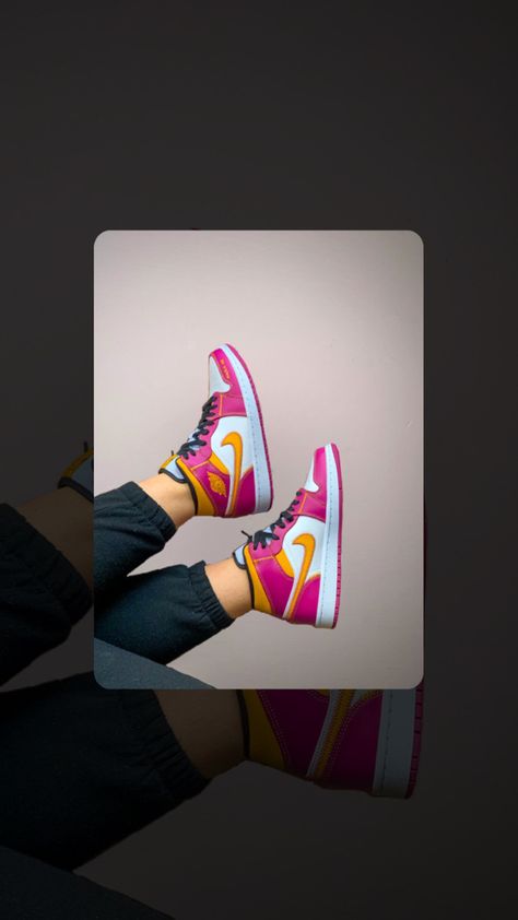 AIR JORDAN 1 Mid DIA DE LOS MUERTOS - �?ר�?נ�?�?�?�?�?