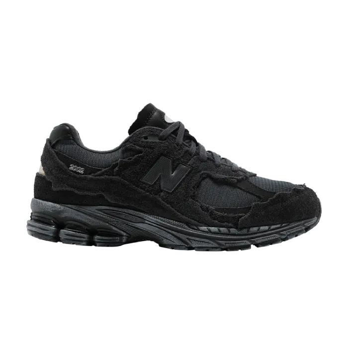 נעלי ניו באלאנס בצבע שחור - New Balance 2002R נעלי ניו באלאנס בצבע שחור